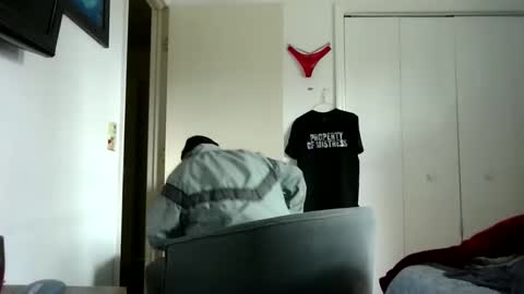 mackdocc001 online show from January 8, 6:47 pm