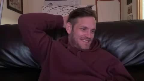 MackinCaliAllDay online show from December 4, 2:33 am