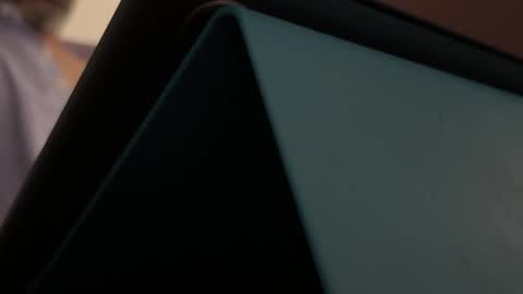 macondomarquez online show from April 25, 3:09 pm