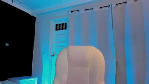  madame lilith  online show from February 10, 11:02 am