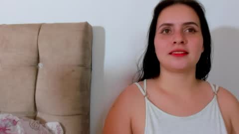 LILLY online show from April 11, 9:19 pm