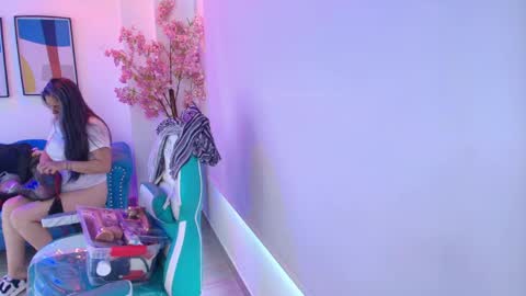 Madame Scarllet  online show from May 11, 11:28 am