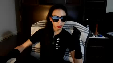 Madame Widow online show from July 18, 10:39 am