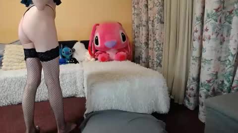 Maddison Summer online show from October 2, 10:52 pm