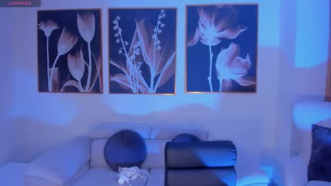 Maddison online show from November 10, 5:10 am