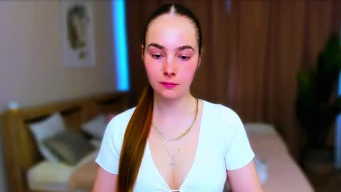 maddy_gate online show from April 5, 11:18 am