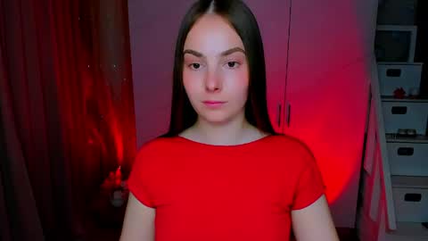 maddy_gate online show from June 1, 2:51 pm