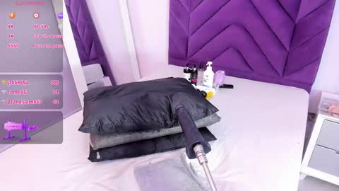 maddyjohnsonn online show from March 2, 9:42 am