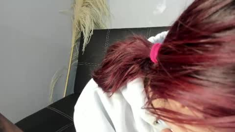 Madelaine  online show from May 6, 10:21 am