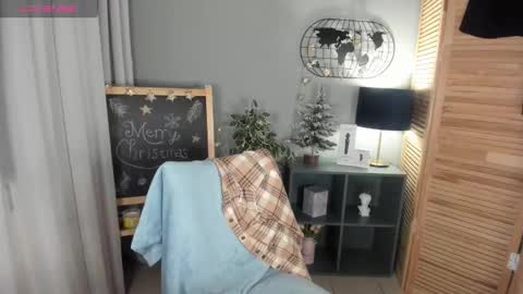 madelaines online show from January 7, 10:20 am