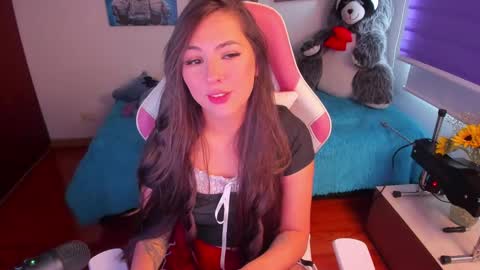 Emily     Only Fans  online show from March 3, 9:37 pm