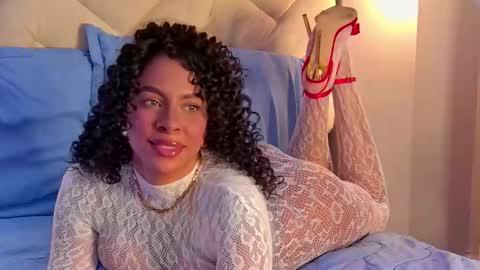 madeleinxxx_ online show from February 4, 8:35 pm