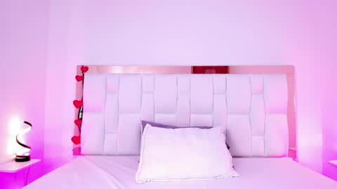 Madeline  online show from April 11, 7:07 pm