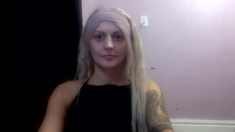 Snapshot of madelinevalentine chatting on October 15, 8:26 am madeline online show from October 15, 8:26 am