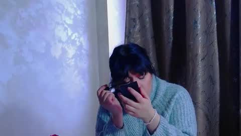 madelynvelure online show from February 5, 7:45 am