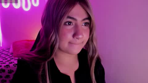 Madisson Smith  online show from January 16, 7:17 am