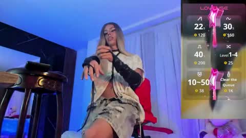 madison_cambell online show from April 4, 6:15 pm