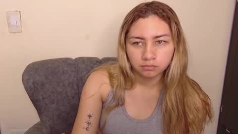 madison_cartter online show from December 20, 8:38 pm