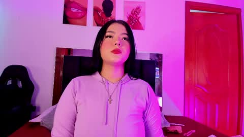 Madison Rosee online show from April 3, 1:56 am