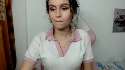 My name is madi Lushdomi is activeThere are legends that in this room all your wishes can come true  Private is Open online show from December 18, 11:40 pm