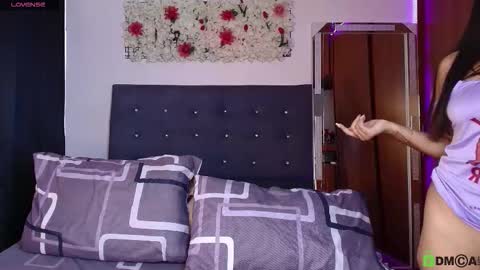 madisonwalkeeer online show from October 14, 5:05 pm