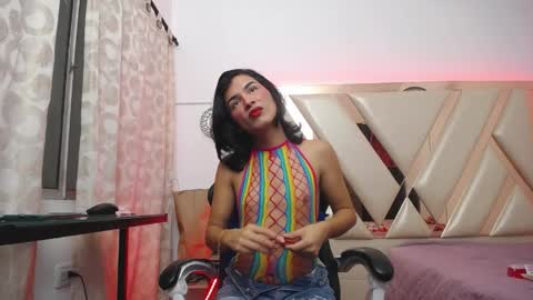 madisson_jones18 online show from April 4, 11:50 am