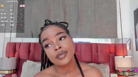 Madisson Lopez online show from April 15, 8:31 pm