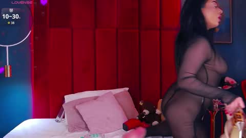 MadyLuxx online show from November 20, 9:34 pm