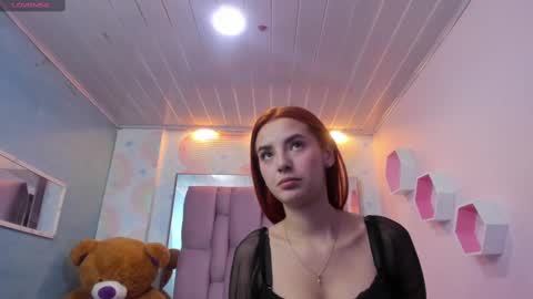 MAEE ANGELS online show from March 8, 9:39 am