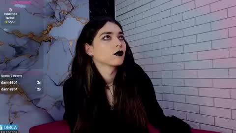 maevekuro online show from May 7, 3:35 am