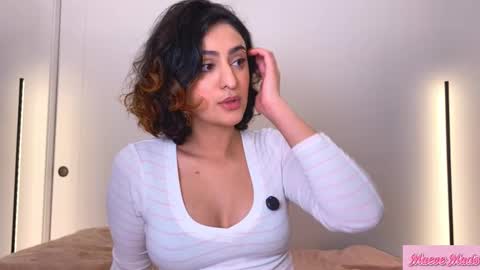 Meaves online show from February 24, 3:48 pm