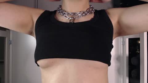 Meaves online show from January 16, 5:21 am