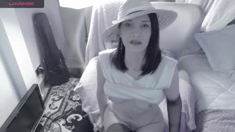 magali online show from October 22, 12:58 am