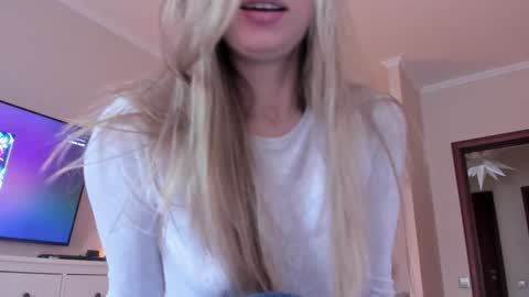 Alice  online show from February 25, 10:08 am