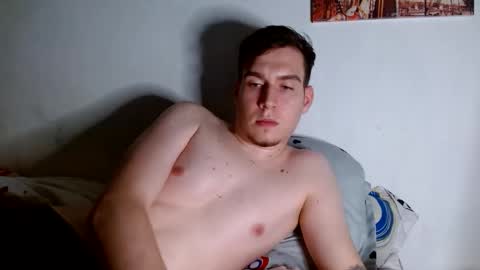 magic_fantasy77 online show from June 9, 1:49 am