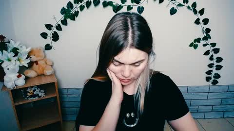 magic_katarina_ online show from February 10, 10:20 am