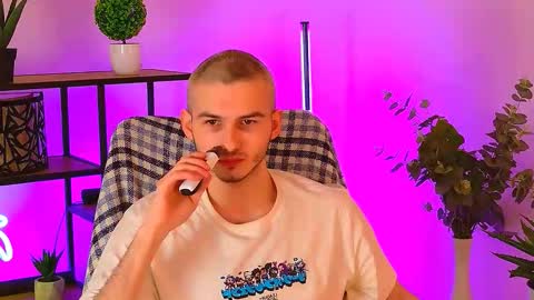 magic_storms online show from March 5, 1:03 am