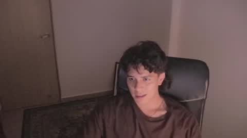 Tony Hoffa online show from December 19, 11:33 pm