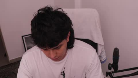 Tony Hoffa online show from April 2, 6:04 pm