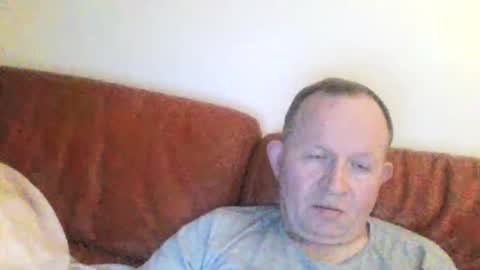 magicman250 online show from December 14, 11:00 pm