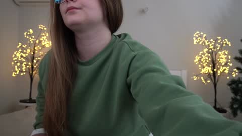 Emily online show from January 22, 7:56 pm