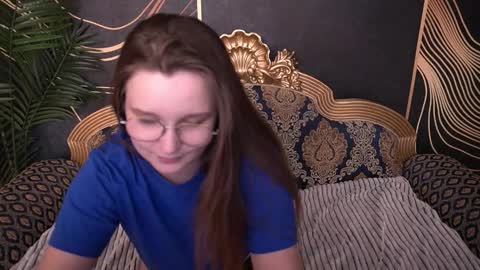 Emily online show from September 13, 2:41 pm