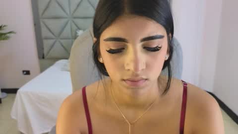 Maiaa Ruiz  online show from February 23, 2:08 pm