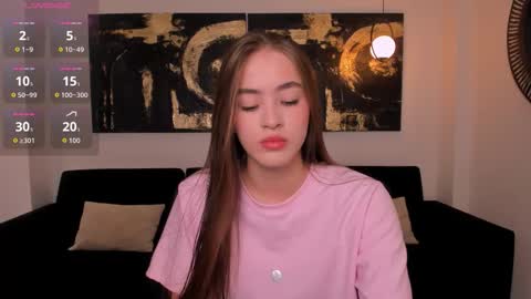  Maia  online show from March 8, 11:31 pm