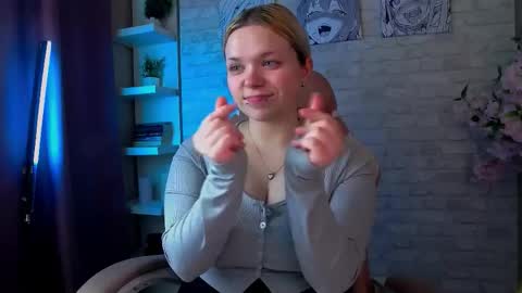 Karen online show from February 26, 3:15 pm