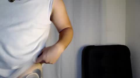 maison_xmed online show from February 25, 12:14 am