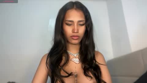 Lei online show from July 24, 3:36 am
