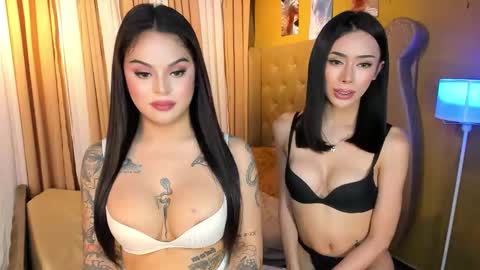 Lovely online show from December 14, 8:15 pm