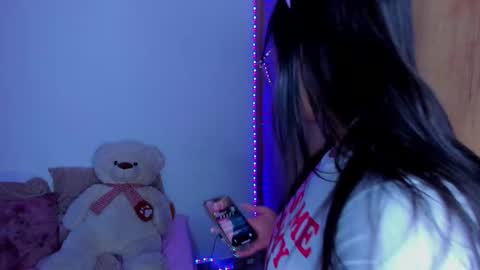 majito online show from February 18, 1:27 am