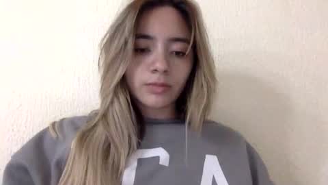 majo_gomezz online show from May 5, 11:54 pm